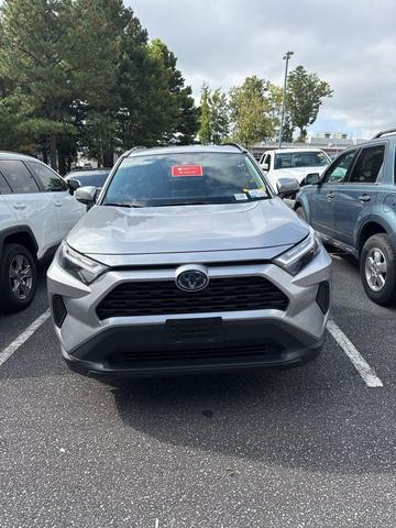 Photo of 2022 Silver Sky Metallic Toyota RAV4 Hybrid