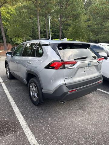 Photo of 2022 Silver Sky Metallic Toyota RAV4 Hybrid