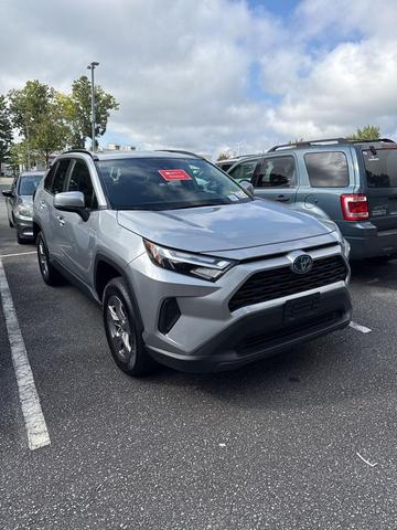 Photo of 2022 Silver Sky Metallic Toyota RAV4 Hybrid