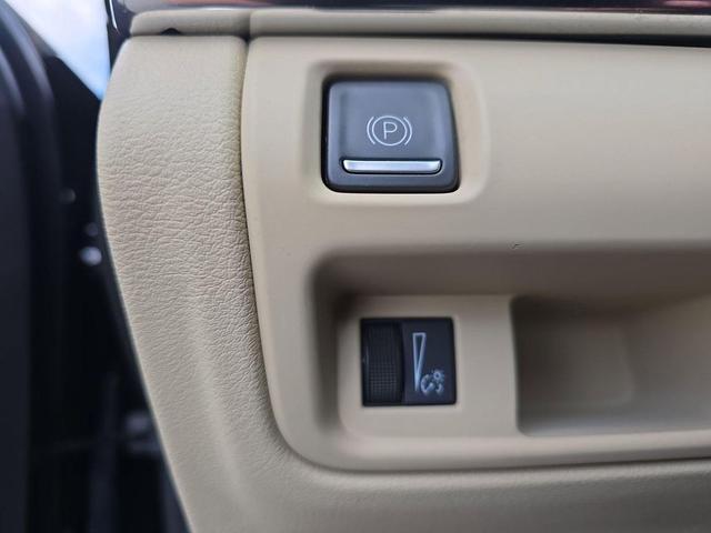 Photo of 2023 Black Raven Cadillac CT5