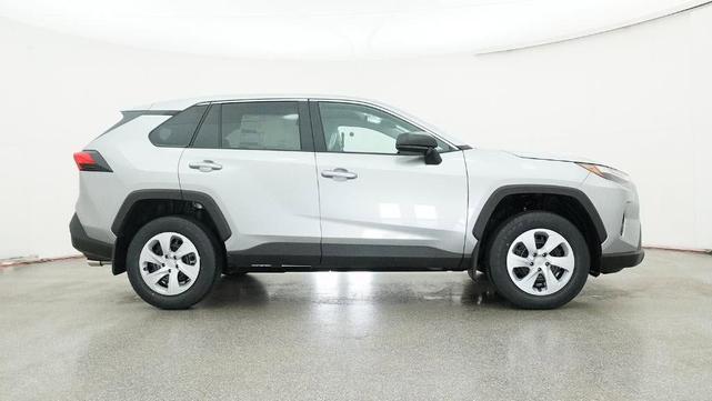 Photo of 2025 Silver Sky Metallic Toyota RAV4