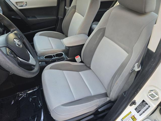 Photo of 2019 Blizzard Pearl Toyota Corolla