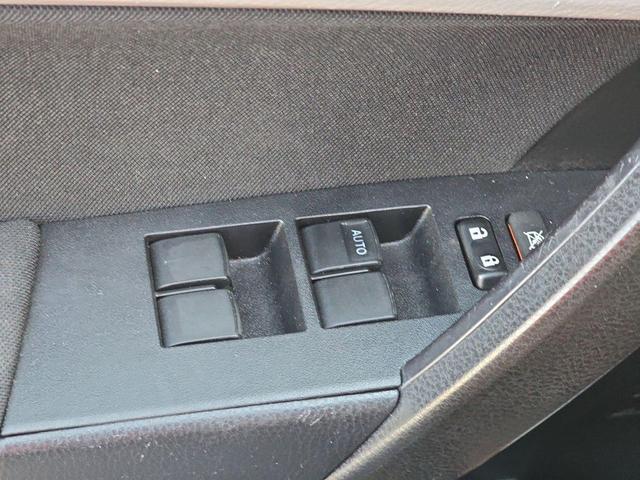 Photo of 2019 Blizzard Pearl Toyota Corolla