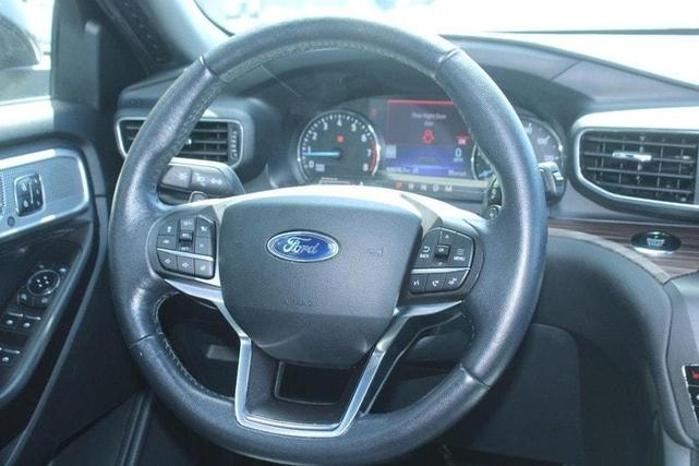 Photo of 2020 White Ford Explorer