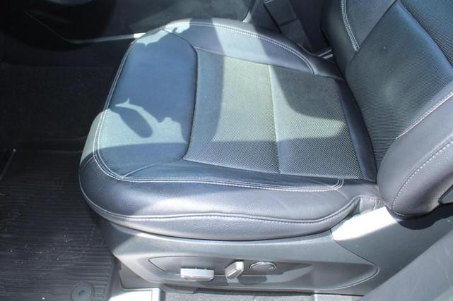Photo of 2020 White Ford Explorer