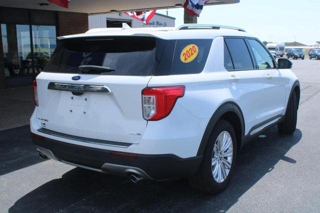 Photo of 2020 White Ford Explorer