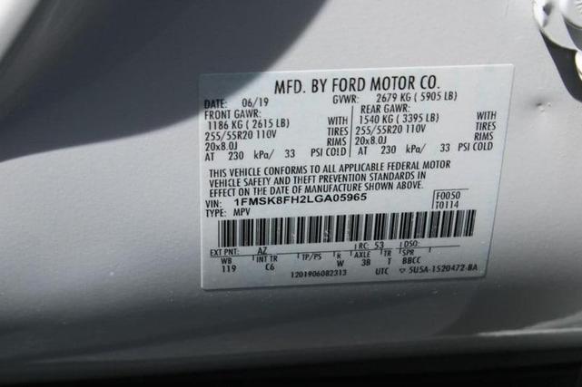 Photo of 2020 White Ford Explorer