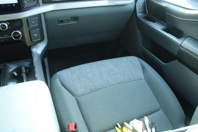 Photo of 2023 Silver Ford F-150 Lightning