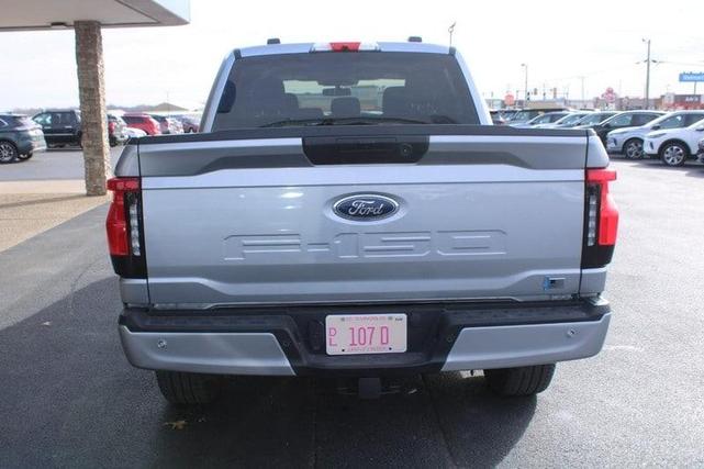 Photo of 2023 Silver Ford F-150 Lightning