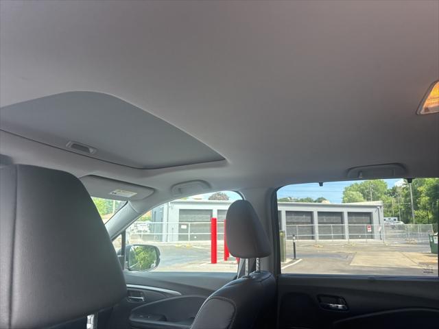Photo of 2021 Crystal Black Pearl Honda Pilot