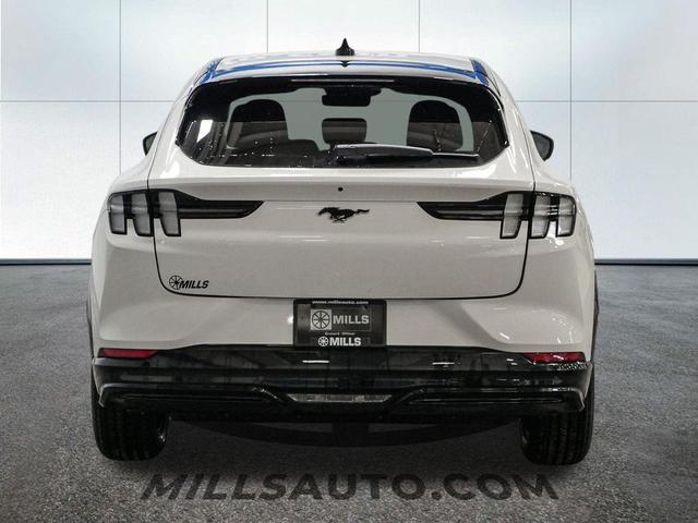 Photo of 2024 Star White Metallic Tri-Coat Ford Mustang Mach-E