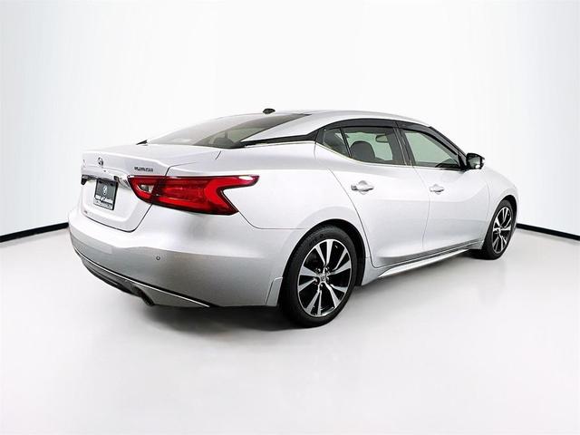 Photo of 2018 Brilliant Silver Nissan Maxima