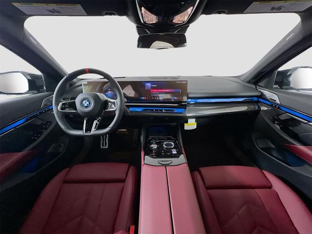 Photo of 2025 Graphite BMW i5