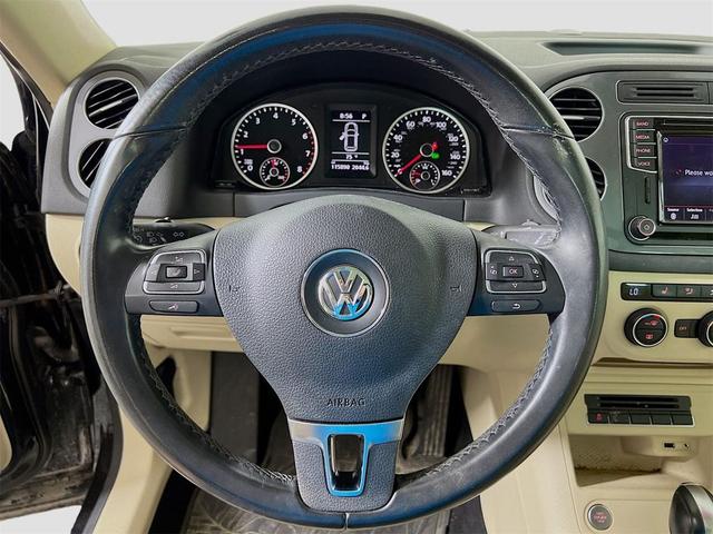Photo of 2017 Deep Black Pearl Volkswagen Tiguan