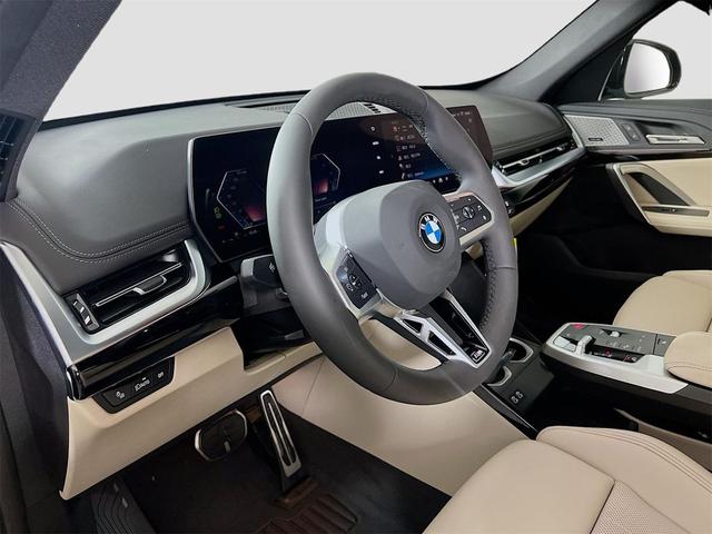 Photo of 2025 Black Sapphire Metallic BMW X1