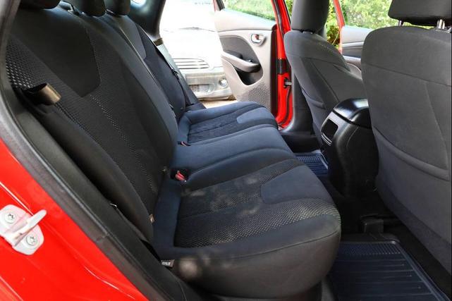 Photo of 2016 Laser Blue Pearlcoat Dodge Dart