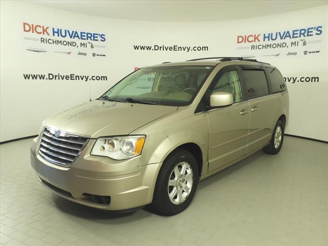 2008 Chrysler Town & Country