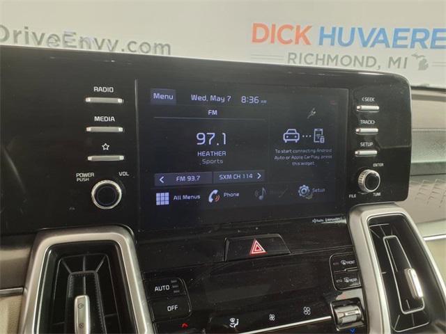 Photo of 2021 Sparkling Silver Kia Sorento