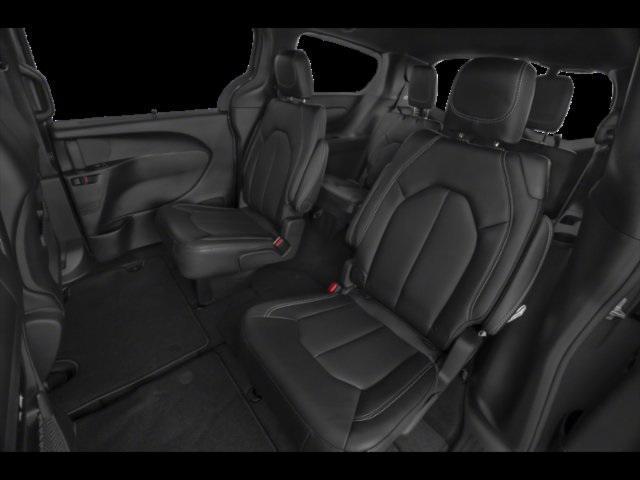 Photo of 2026 Diamond Black Crystal Pearlcoat Chrysler Pacifica
