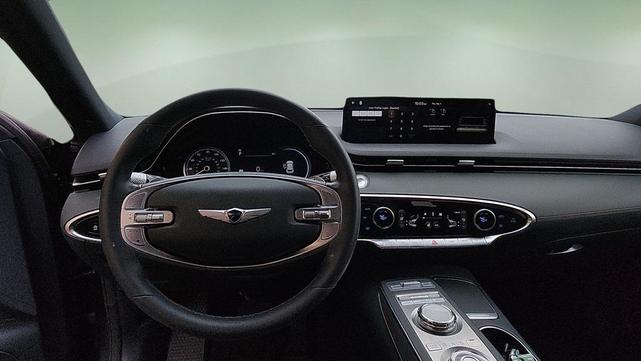 Photo of 2023 Brunswick Green Genesis GV70