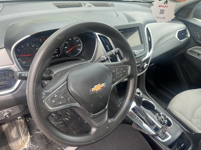 Photo of 2019 Nightfall Gray Metallic Chevrolet Equinox
