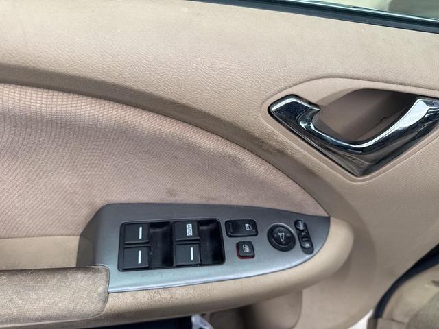 Photo of 2005 Champagne Honda Odyssey