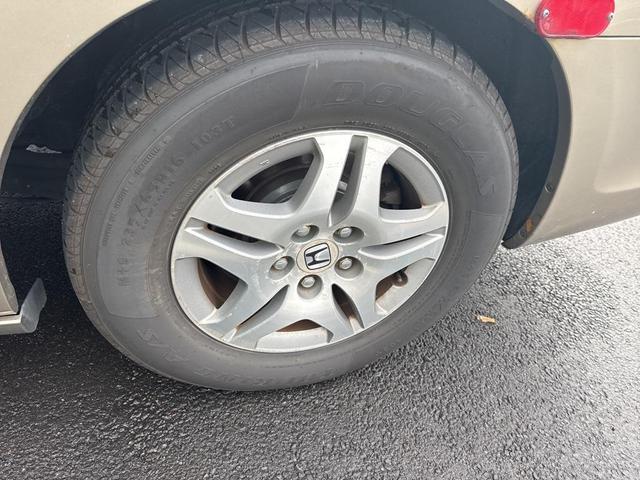 Photo of 2005 Champagne Honda Odyssey