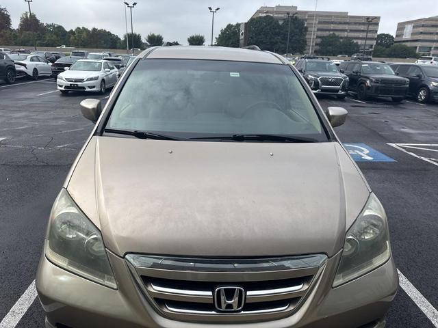 Photo of 2005 Champagne Honda Odyssey