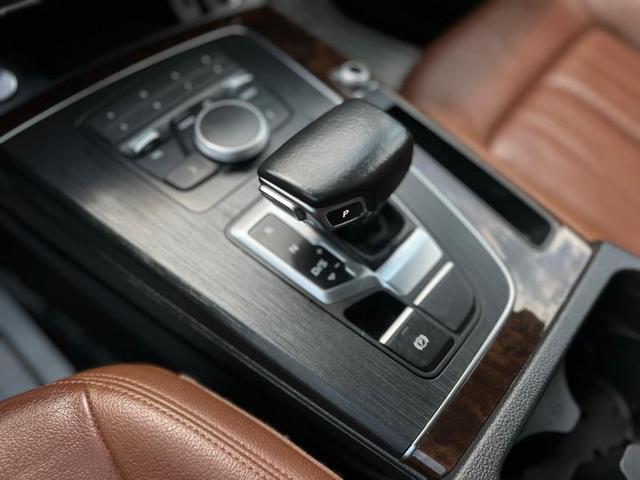 Photo of 2020 Brilliant Black Audi Q5