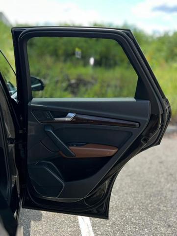 Photo of 2020 Brilliant Black Audi Q5