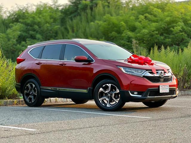 Photo of 2019 Molten Lava Pearl Honda CR-V