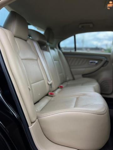 Photo of 2013 Kodiak Brown Metallic Ford Taurus