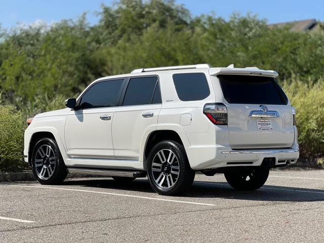 Photo of 2020 Blizzard Pearl Toyota 4Runner