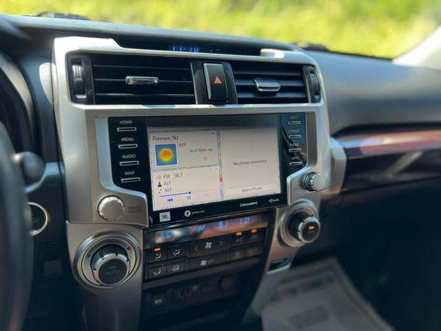 Photo of 2020 Blizzard Pearl Toyota 4Runner