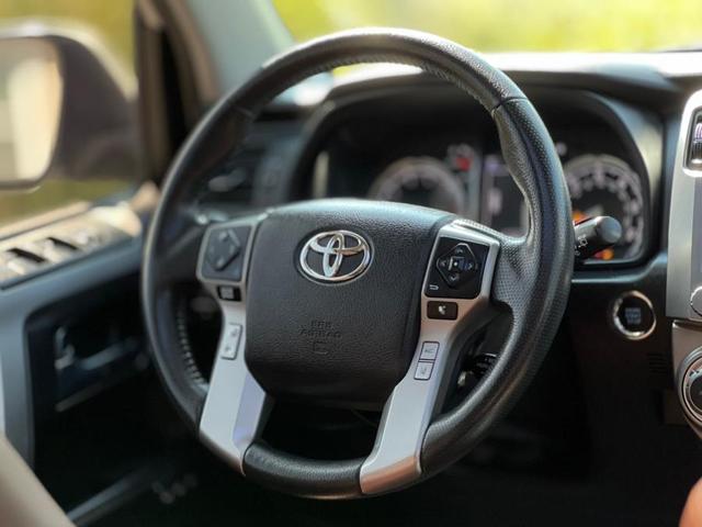 Photo of 2020 Blizzard Pearl Toyota 4Runner