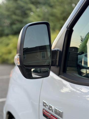 Photo of 2022 Bright White RAM ProMaster City