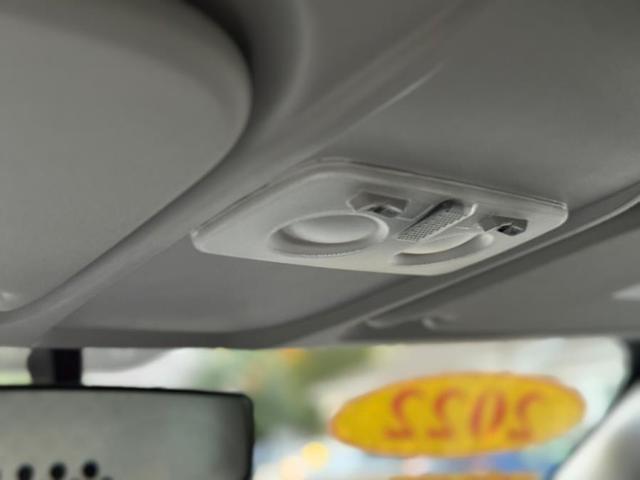 Photo of 2022 Bright White RAM ProMaster City