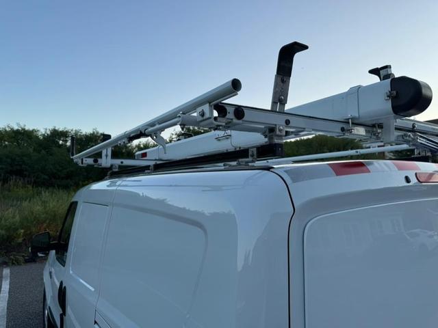 Photo of 2022 Bright White RAM ProMaster City