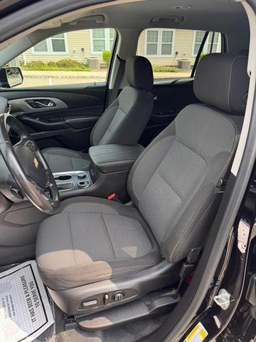 Photo of 2020 Mosaic Black Metallic Chevrolet Traverse
