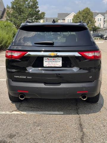Photo of 2020 Mosaic Black Metallic Chevrolet Traverse