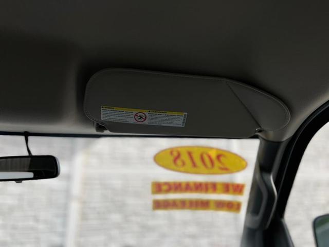Photo of 2018 Summit White Chevrolet Express 2500
