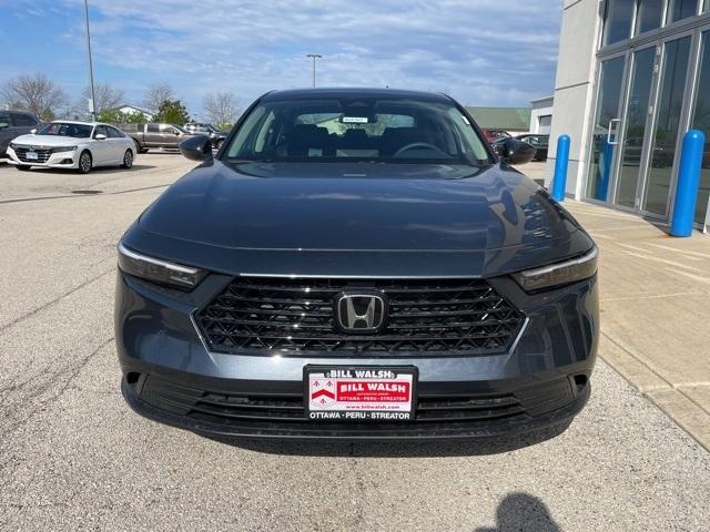 Photo of 2025 Meteorite Gray Metallic Honda Accord