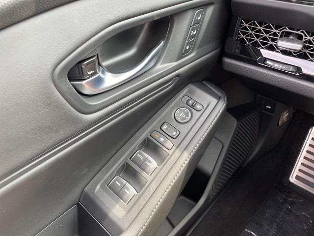 Photo of 2025 Urban Gray Honda Accord Hybrid