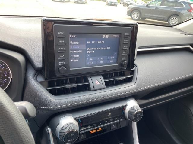 Photo of 2019 Ruby Flare Pearl Toyota RAV4