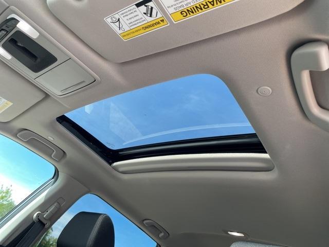 Photo of 2026 Urban Gray Pearl Honda CR-V