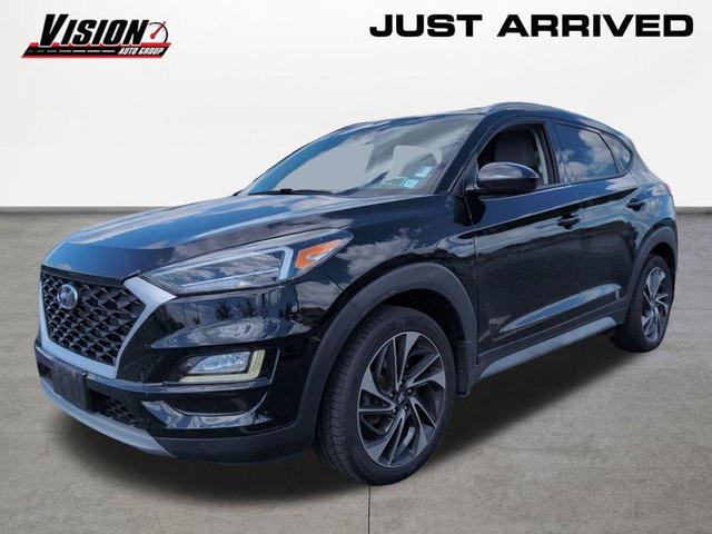 Photo of 2019 Black Noir Pearl Hyundai TUCSON