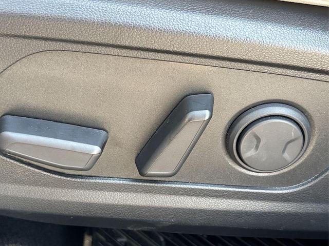 Photo of 2025 Hampton Gray Hyundai TUCSON