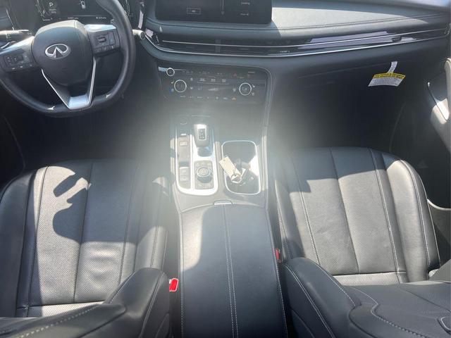 Photo of 2022 Mineral Black INFINITI QX60