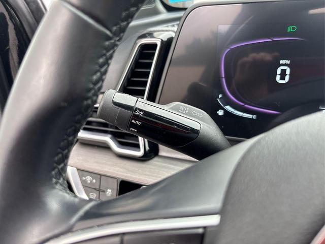 Photo of 2023 Ebony Black Kia Sportage