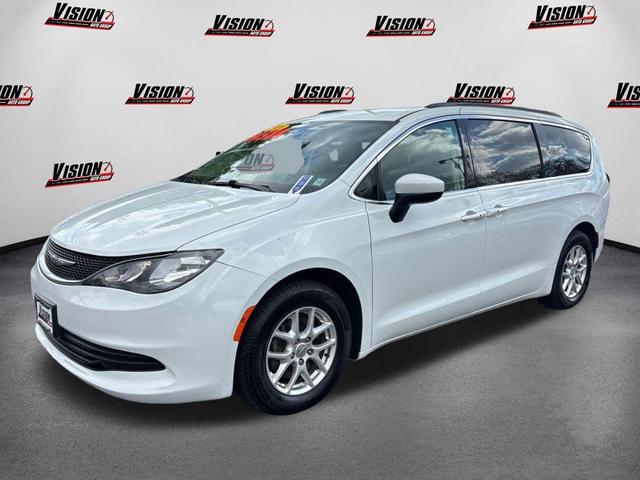 2020 Chrysler Voyager